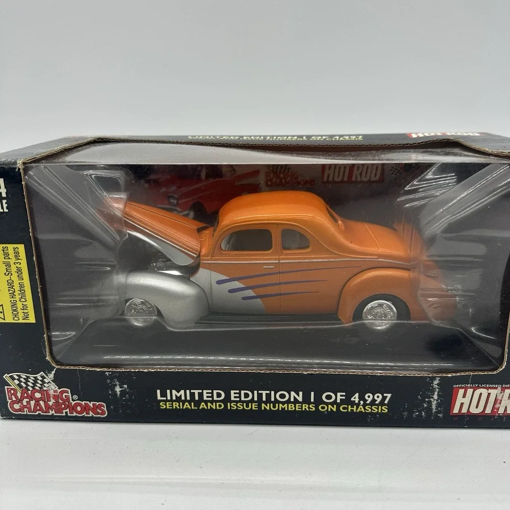 Racing Champions 1:24 Scale Hot Rod '40 Ford Coupe   Issue #23 Orange/Silver Car